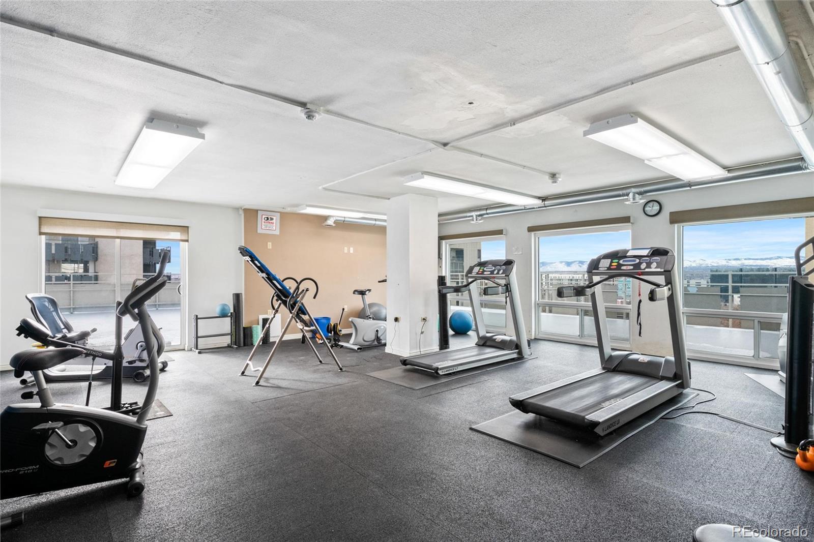 MLS Image #20 for 800 n washington street,denver, Colorado