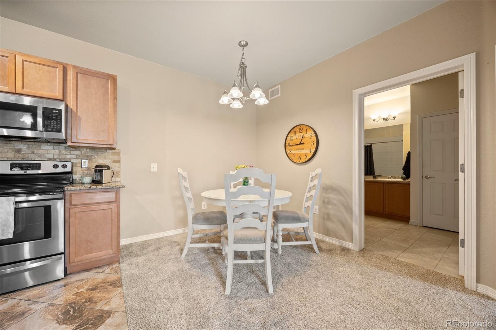 MLS Image #13 for 7212 s blackhawk street,englewood, Colorado