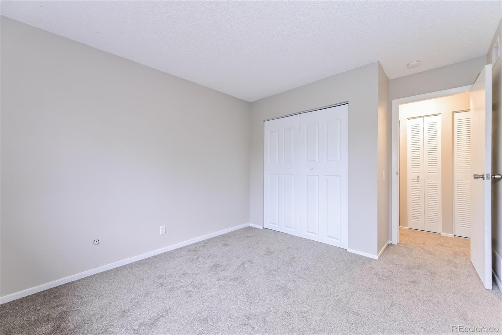 MLS Image #10 for 9005 e lehigh avenue,denver, Colorado