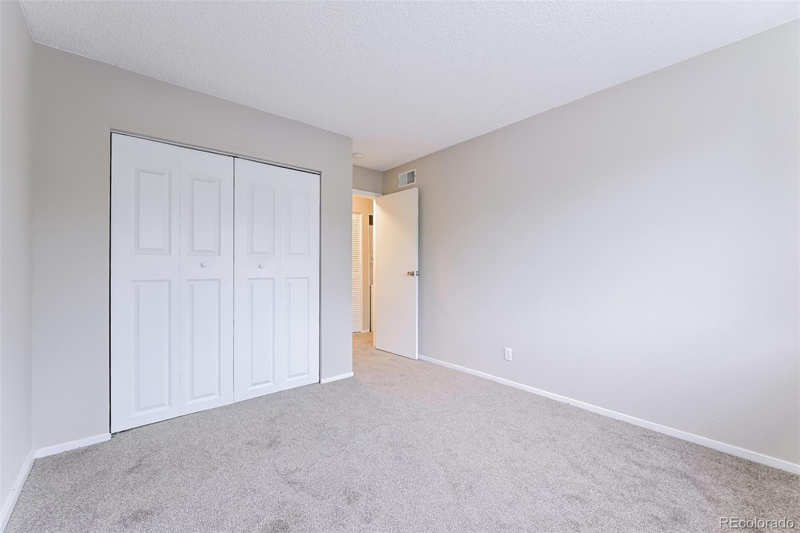 MLS Image #11 for 9005 e lehigh avenue,denver, Colorado