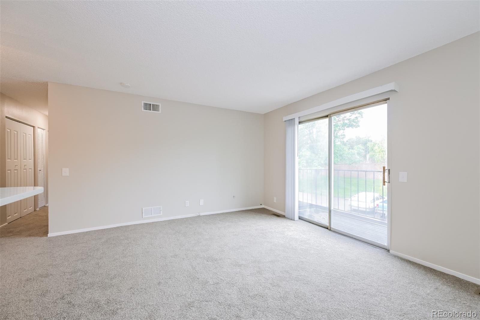 MLS Image #4 for 9005 e lehigh avenue,denver, Colorado