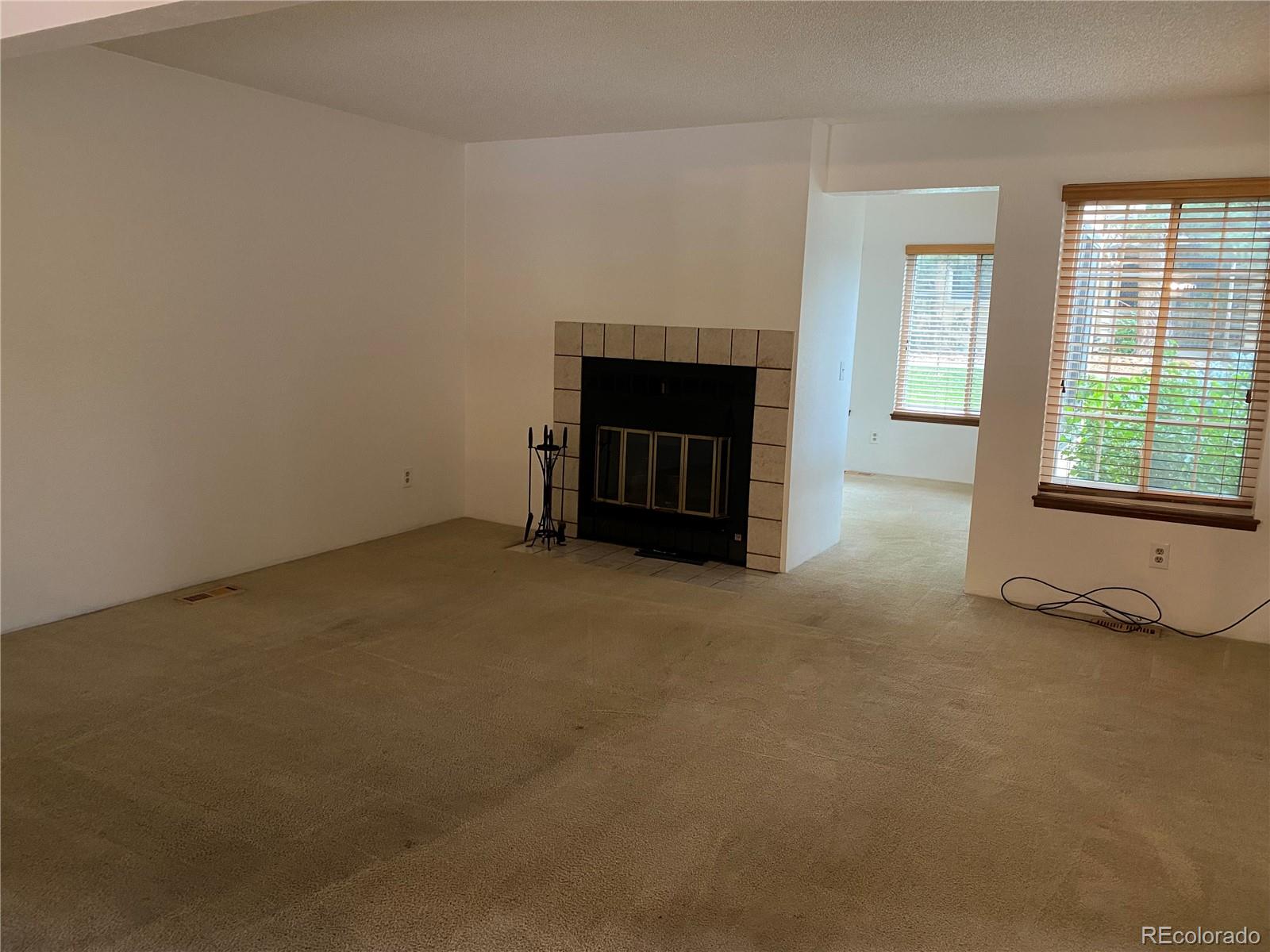 MLS Image #6 for 4856 e kentucky avenue,denver, Colorado