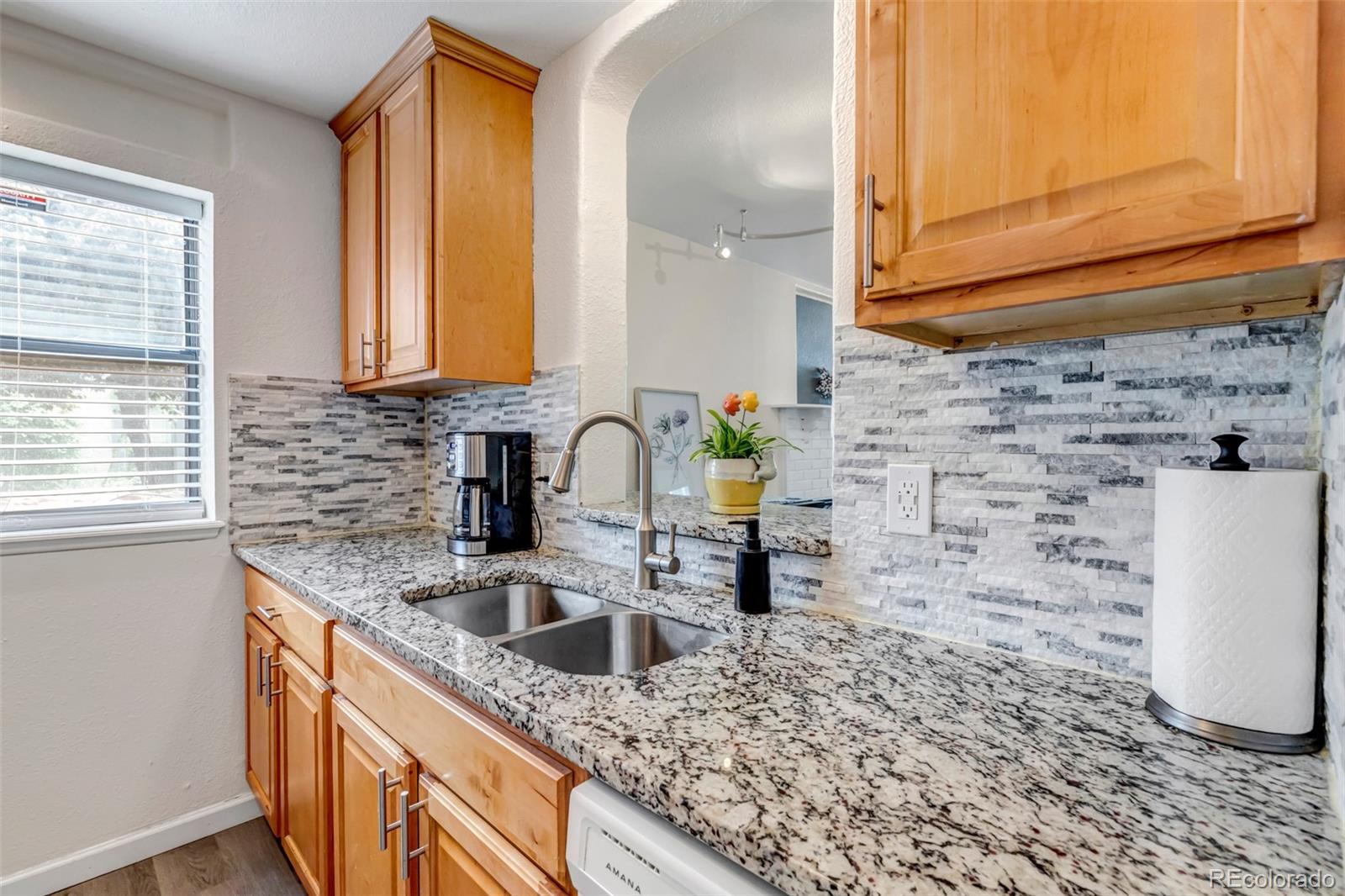 MLS Image #3 for 9797 e peakview avenue,englewood, Colorado
