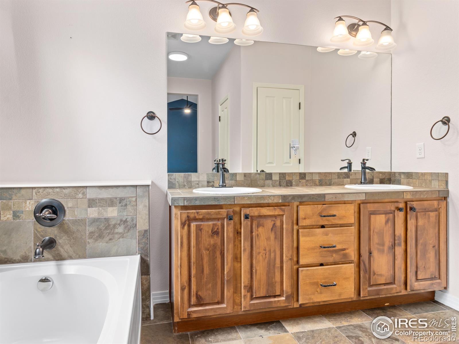 MLS Image #22 for 603  summer hawk drive,longmont, Colorado