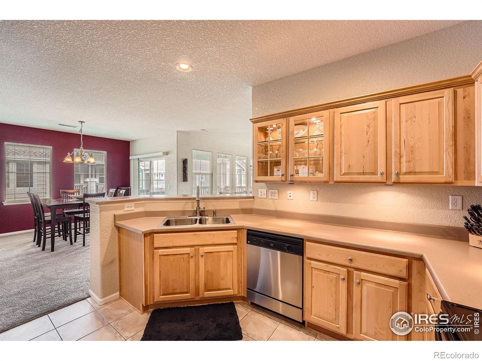 MLS Image #5 for 122  whitehaven circle,highlands ranch, Colorado