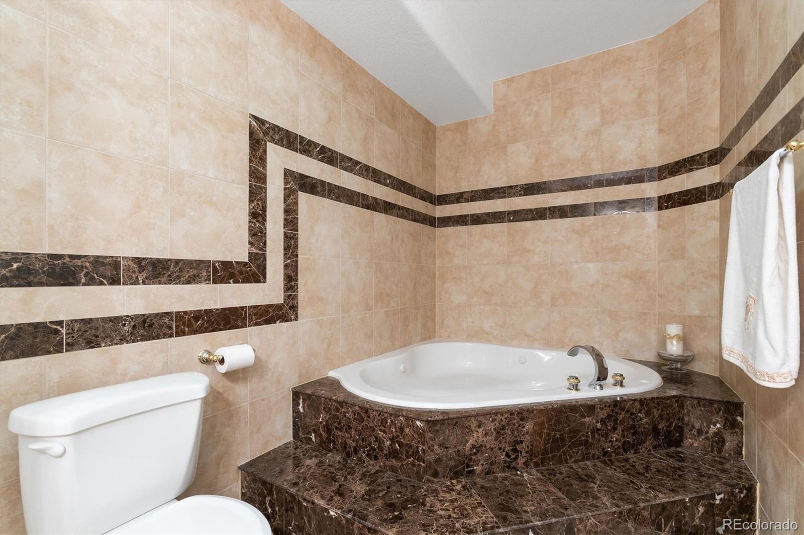 MLS Image #31 for 18027 e ida drive,centennial, Colorado