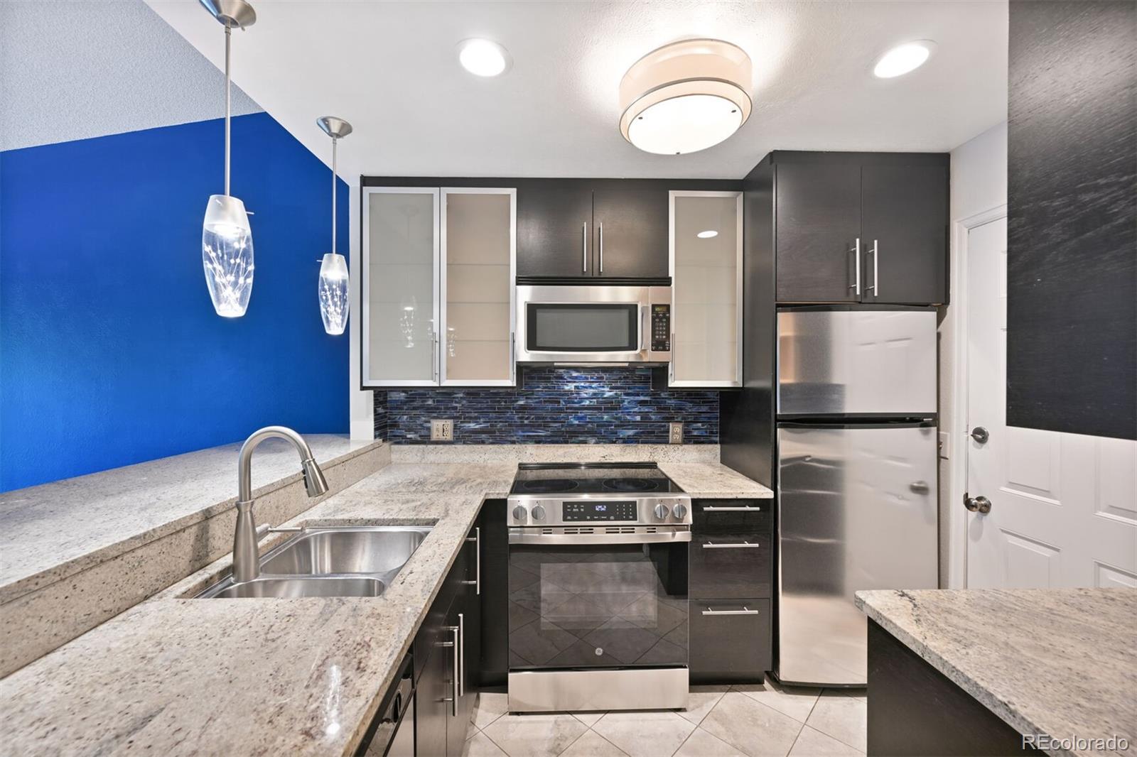 MLS Image #4 for 1829 s union boulevard,lakewood, Colorado