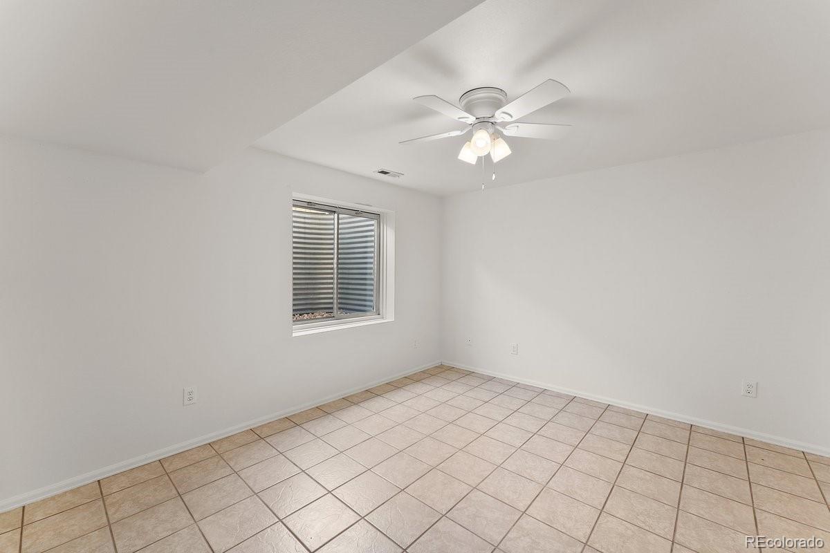 MLS Image #18 for 606 e inca drive,pueblo west, Colorado