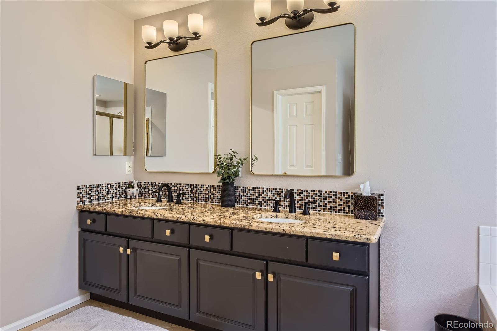 MLS Image #20 for 9458 s hackberry lane,highlands ranch, Colorado