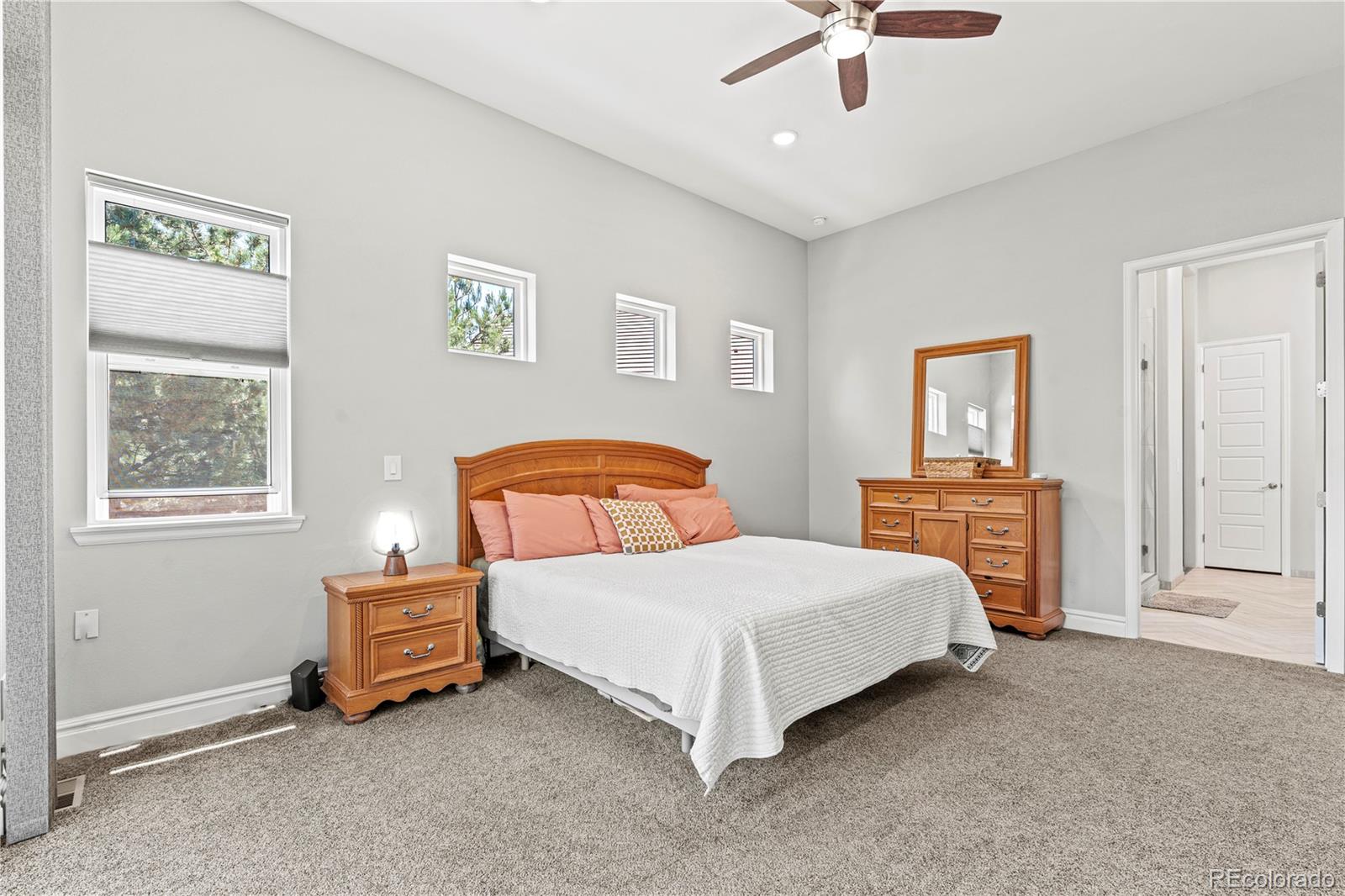 MLS Image #18 for 6532 s tempe street,aurora, Colorado