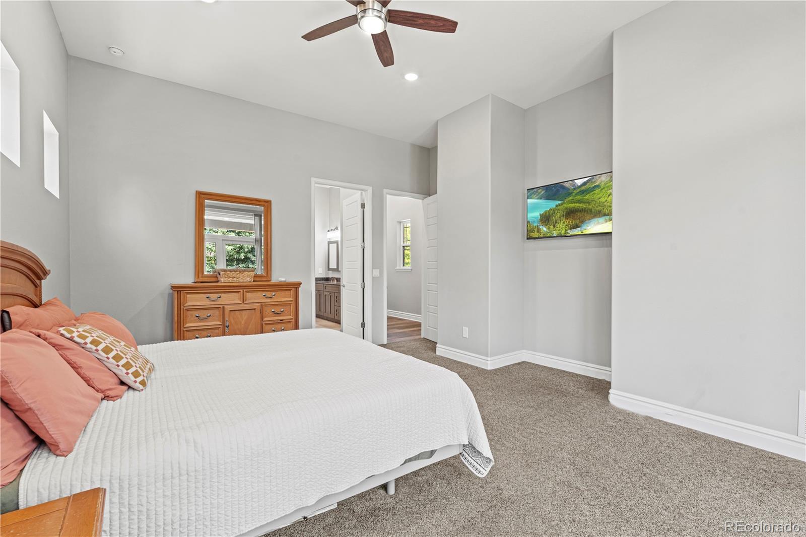 MLS Image #19 for 6532 s tempe street,aurora, Colorado