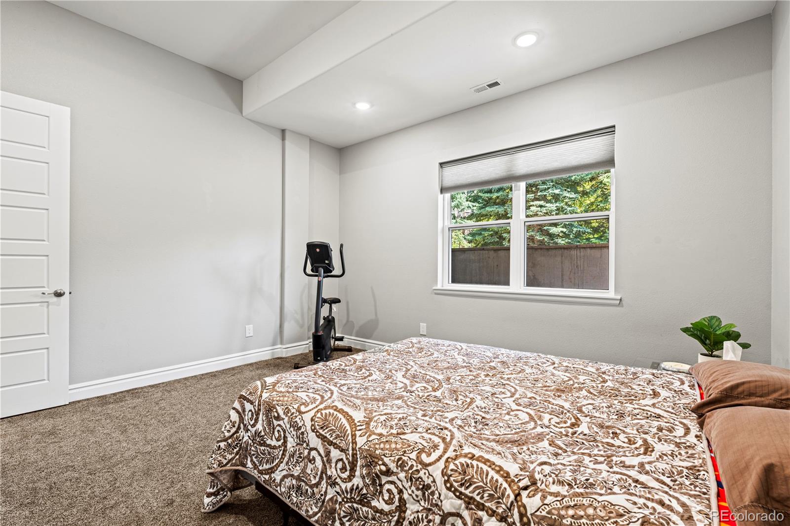 MLS Image #40 for 6532 s tempe street,aurora, Colorado