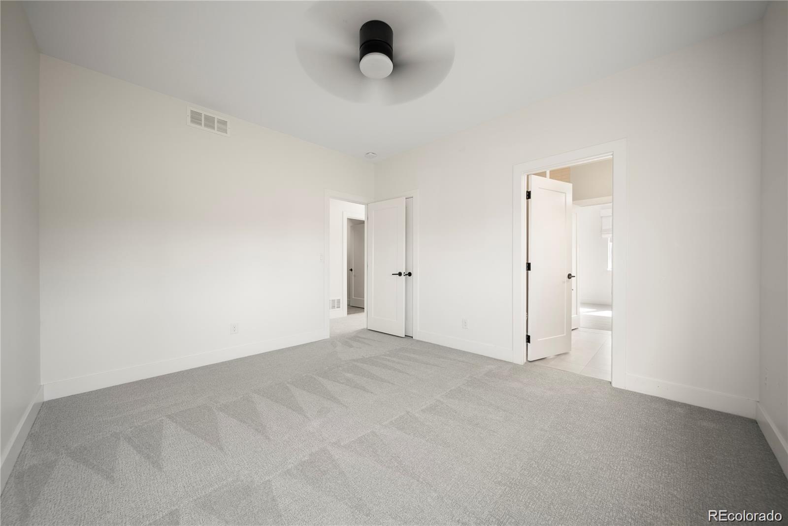 MLS Image #23 for 3485 s clermont street,denver, Colorado