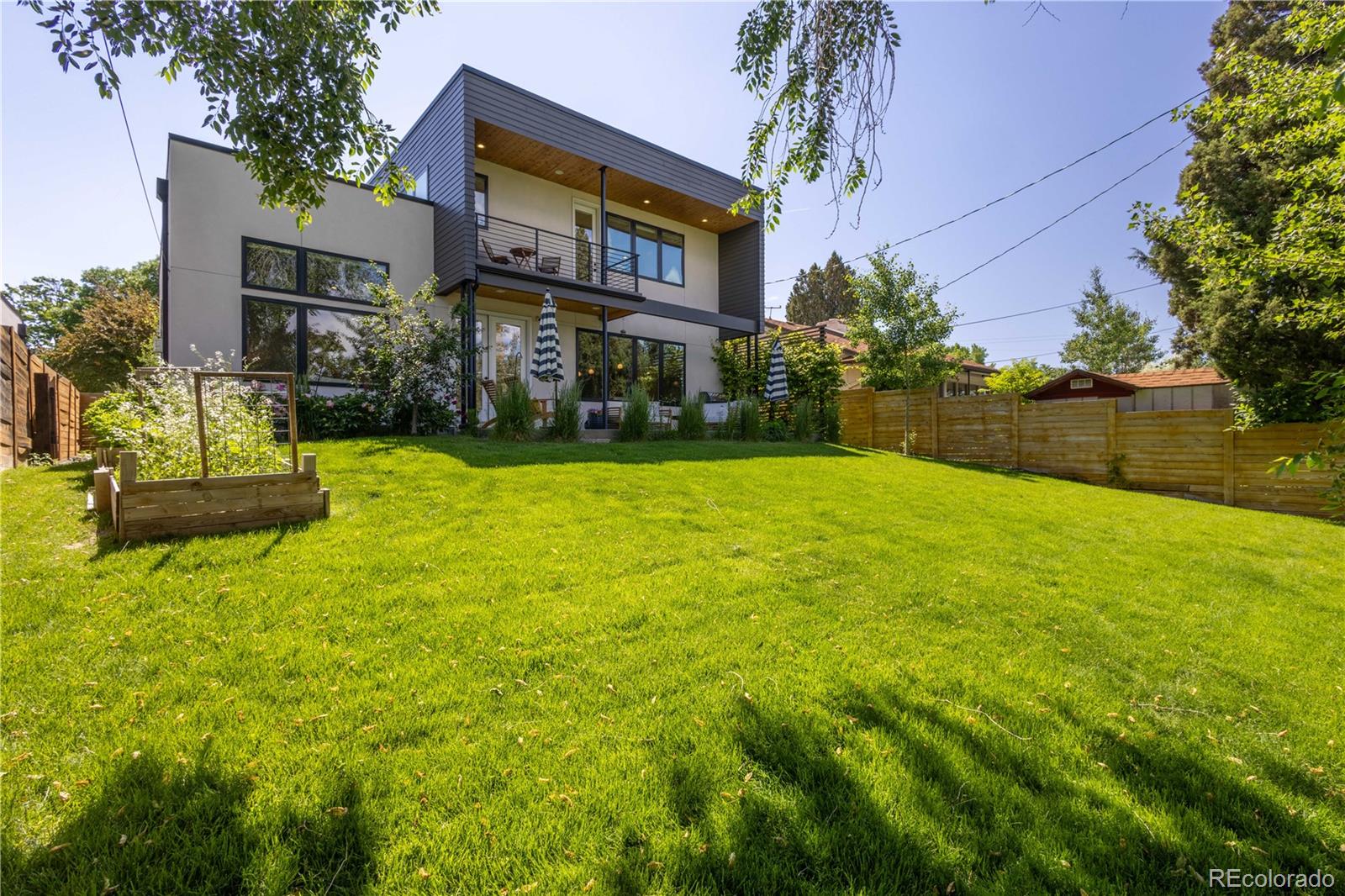 MLS Image #3 for 3485 s clermont street,denver, Colorado