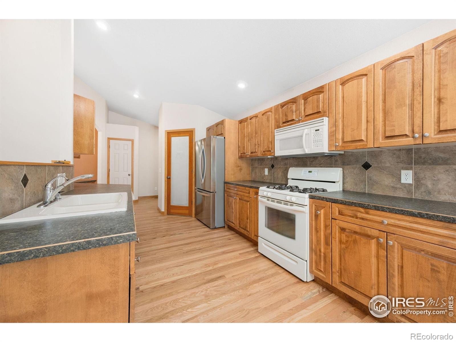 MLS Image #11 for 870  norway maple drive,loveland, Colorado