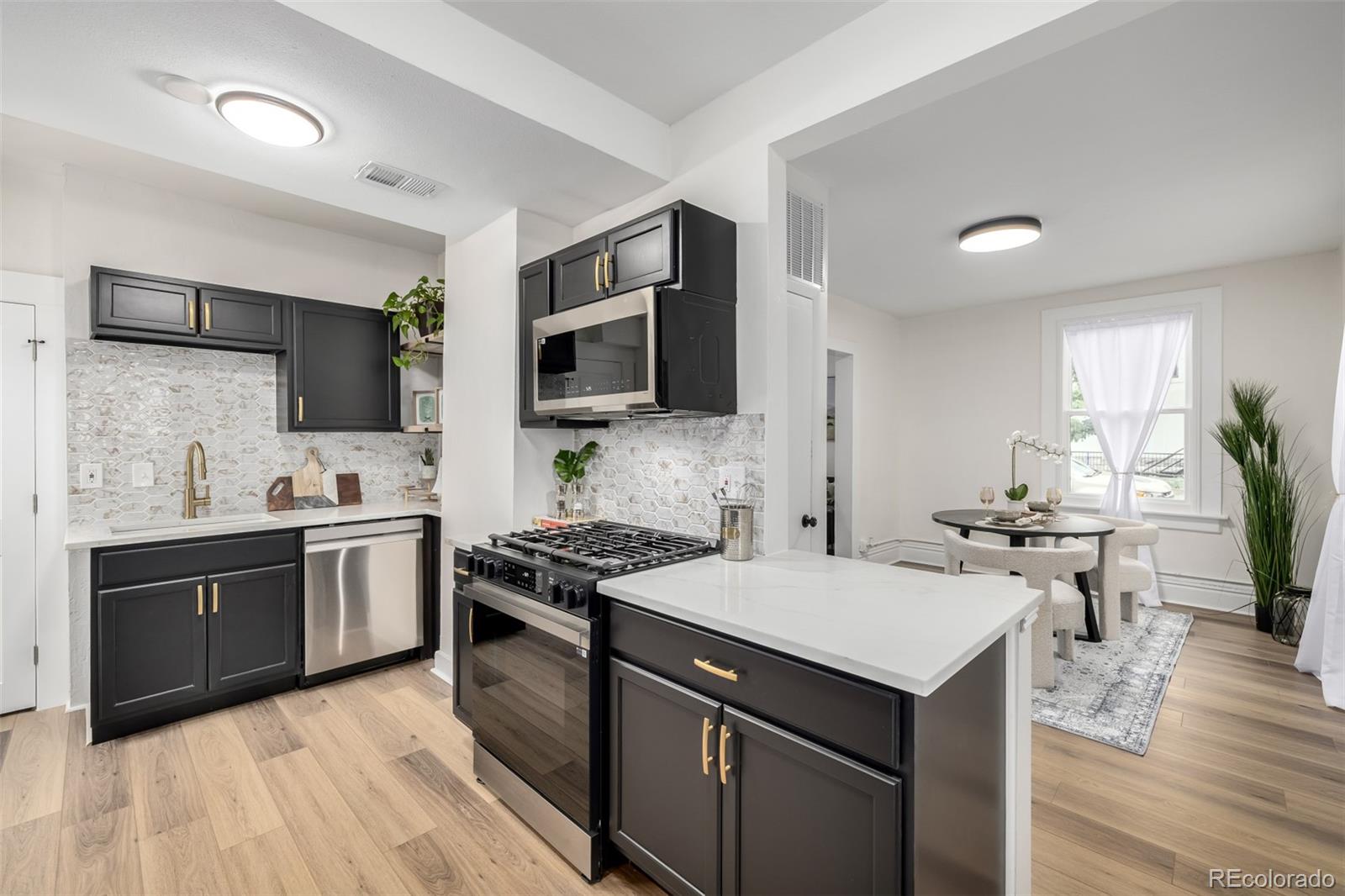 MLS Image #15 for 1019  26th street,denver, Colorado