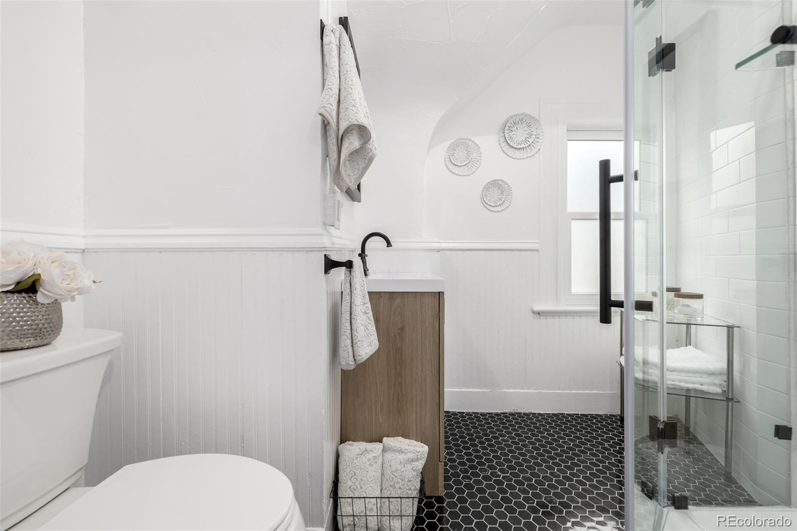 MLS Image #23 for 1019  26th street,denver, Colorado