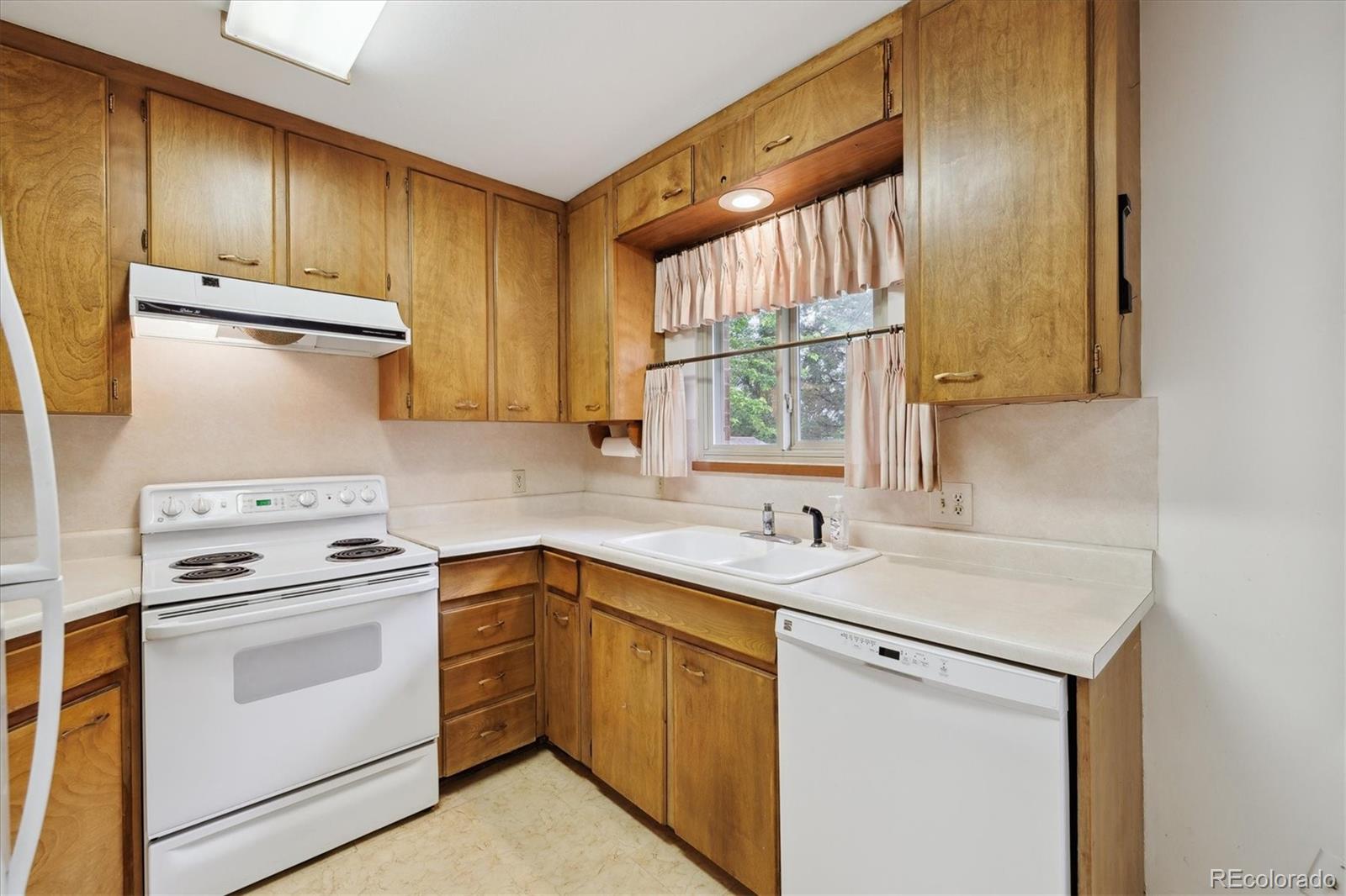 MLS Image #10 for 13493 e dakota avenue,aurora, Colorado
