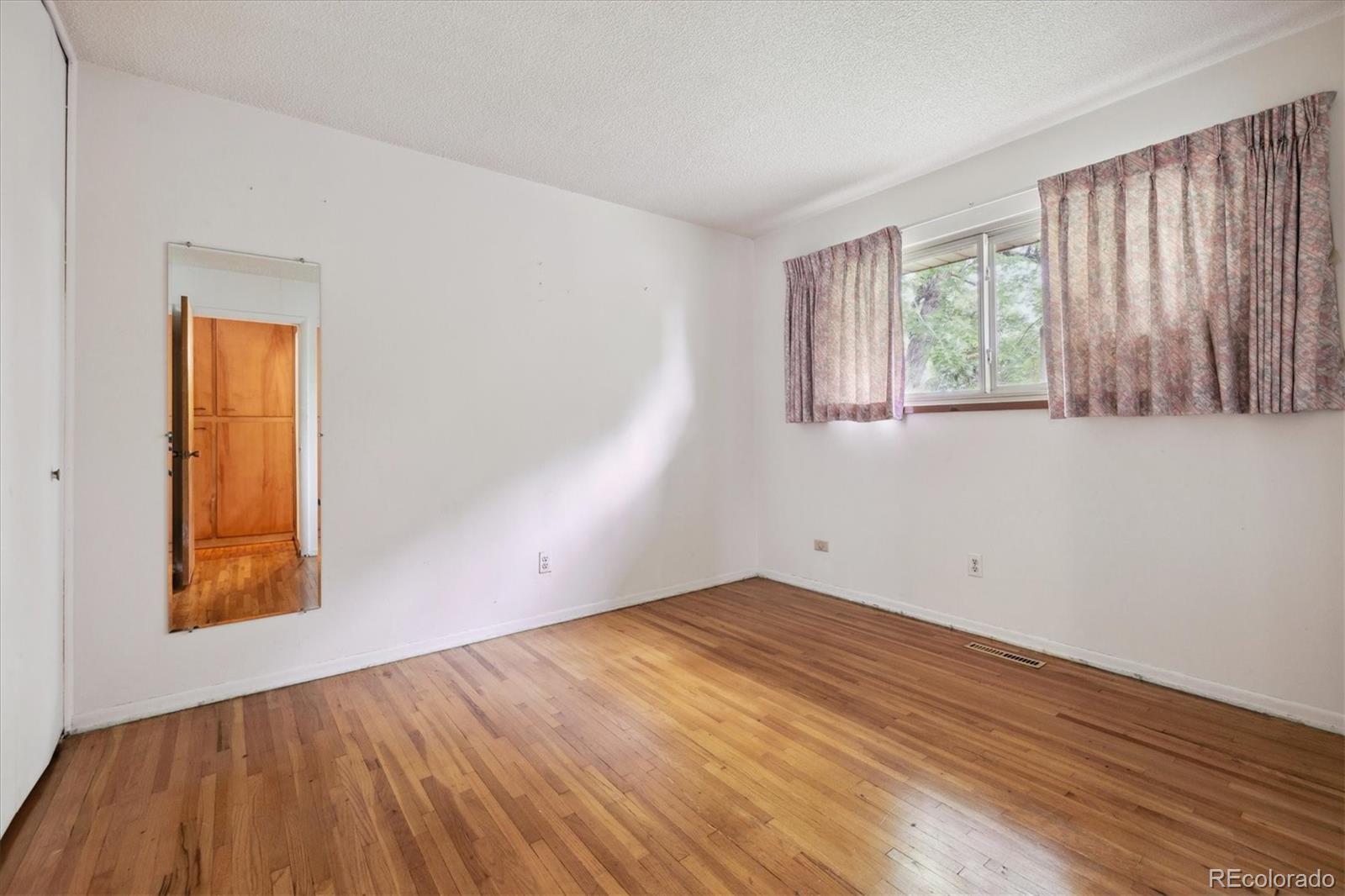 MLS Image #14 for 13493 e dakota avenue,aurora, Colorado