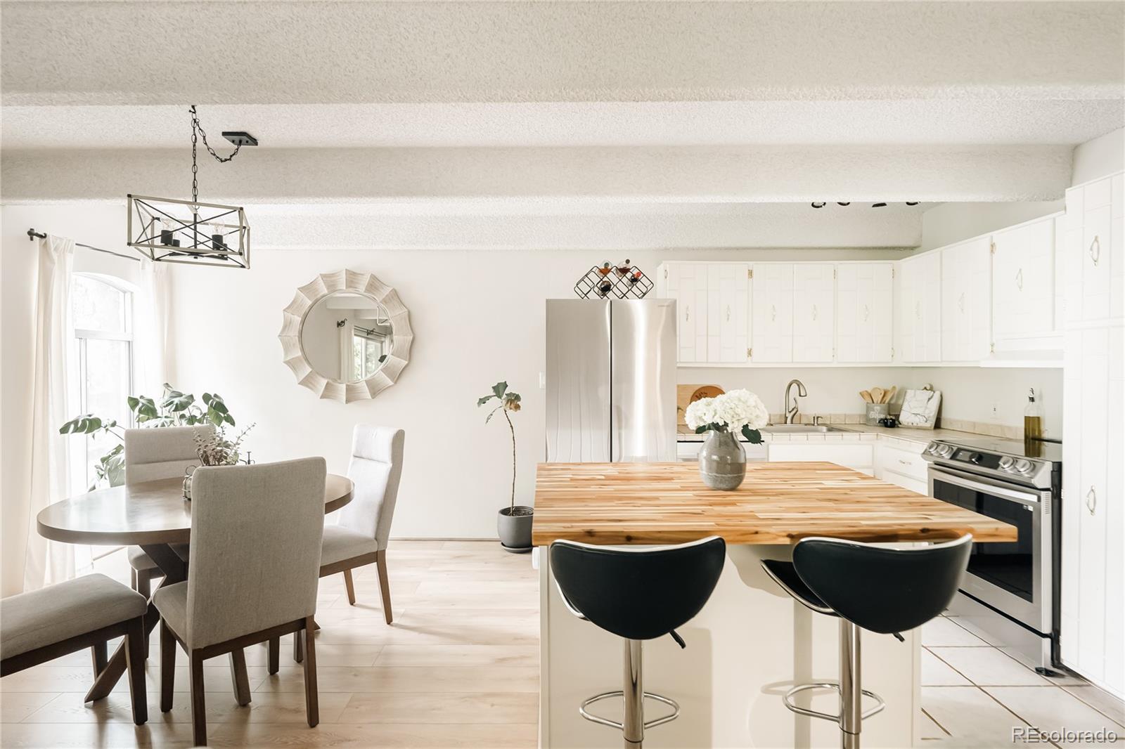 MLS Image #4 for 1365  columbine street,denver, Colorado