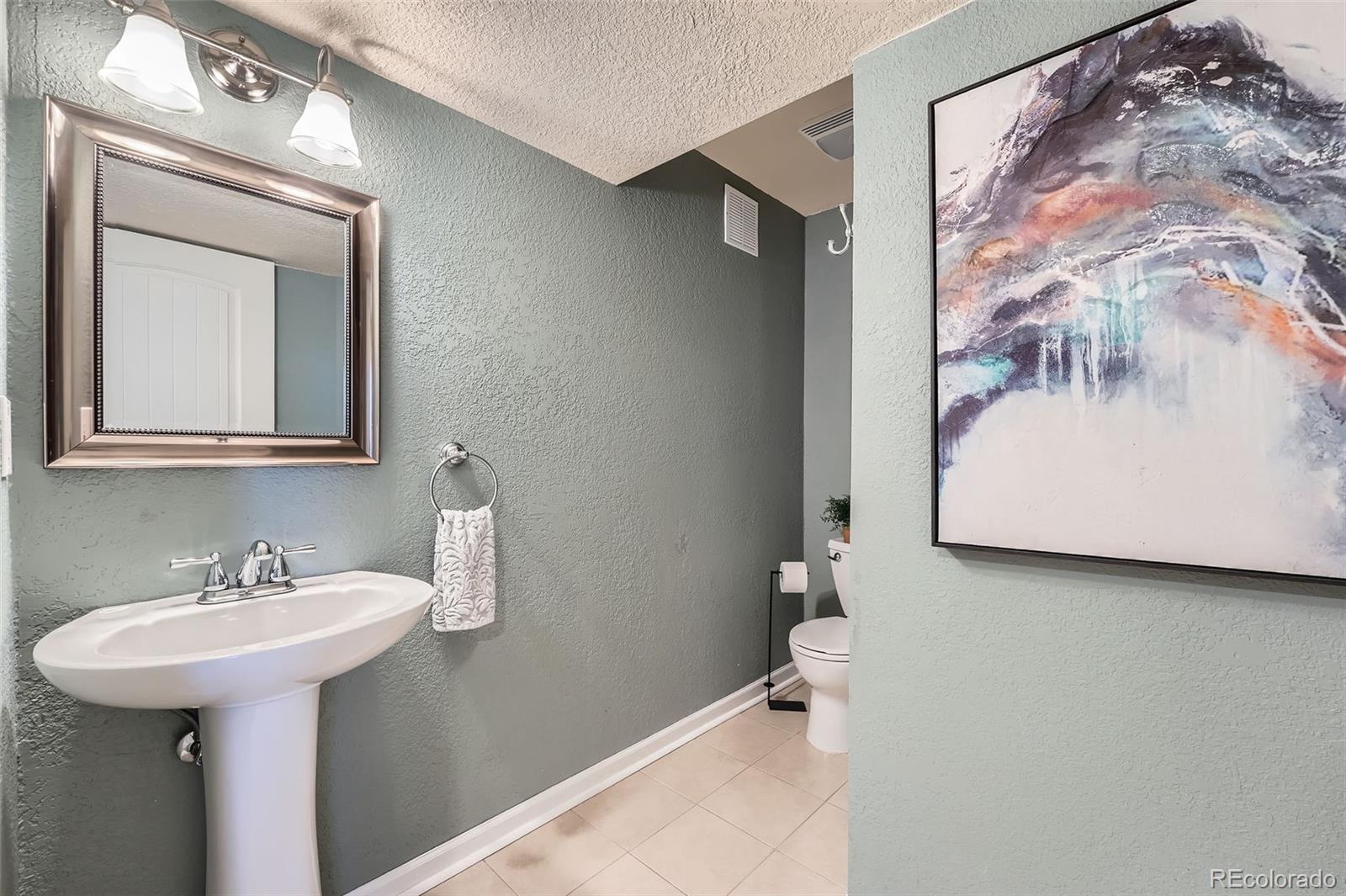 MLS Image #26 for 25097 e lake drive,aurora, Colorado