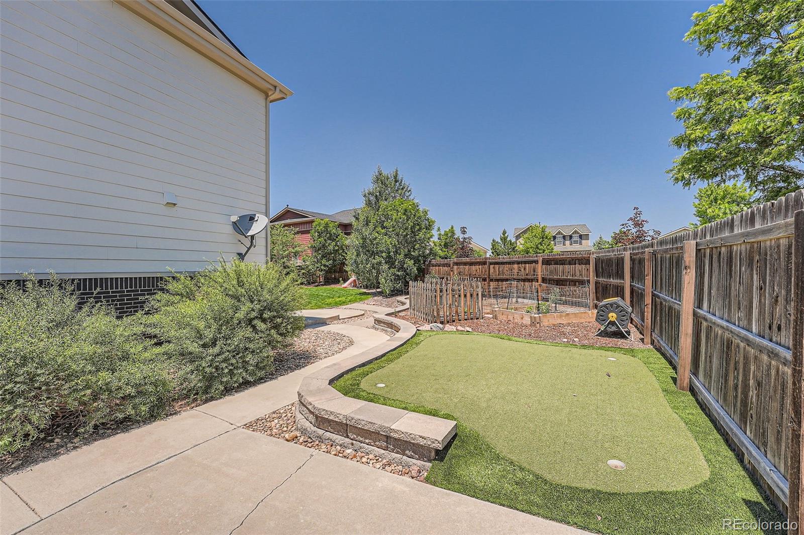 MLS Image #29 for 25097 e lake drive,aurora, Colorado