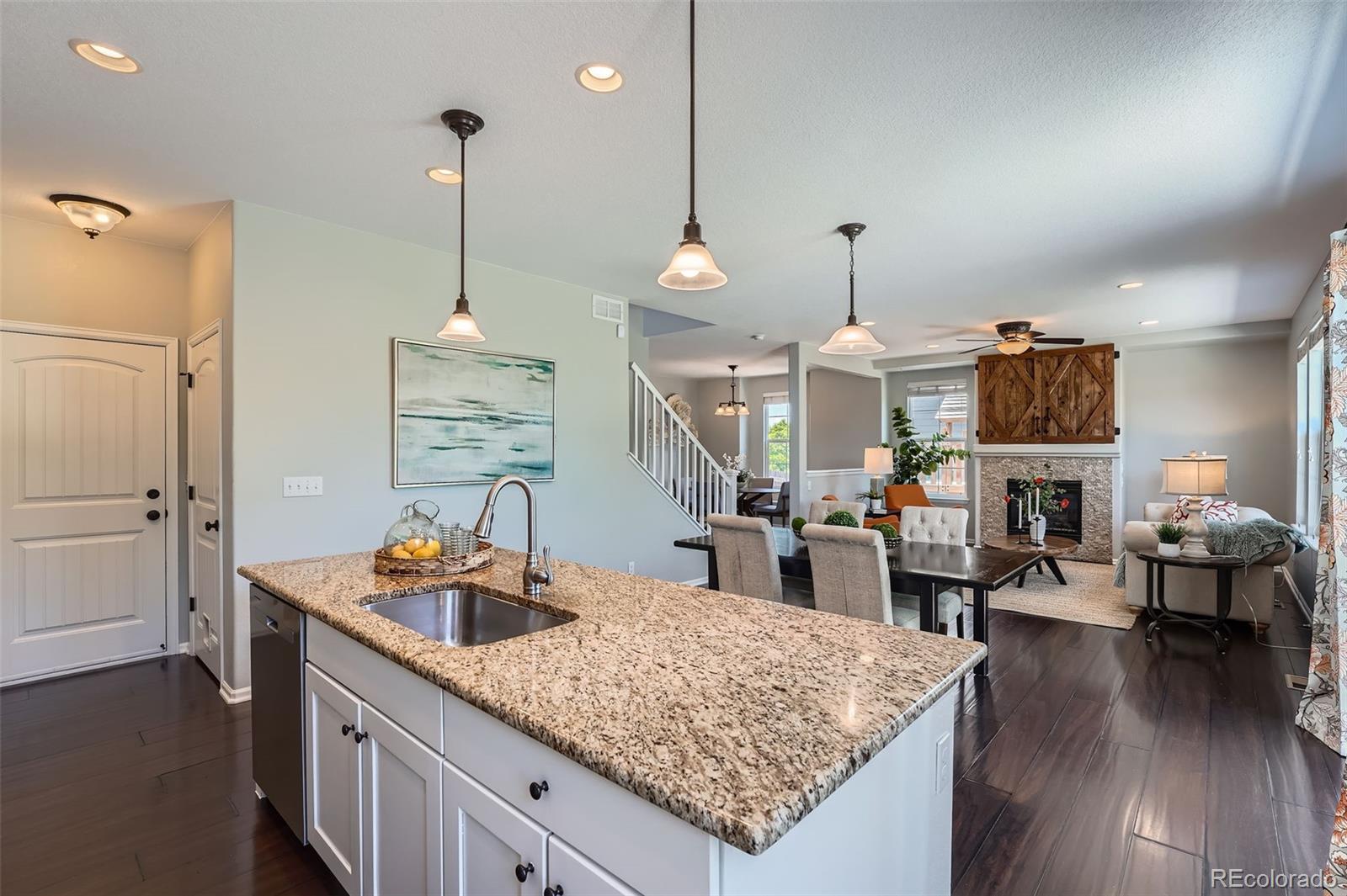MLS Image #9 for 25097 e lake drive,aurora, Colorado