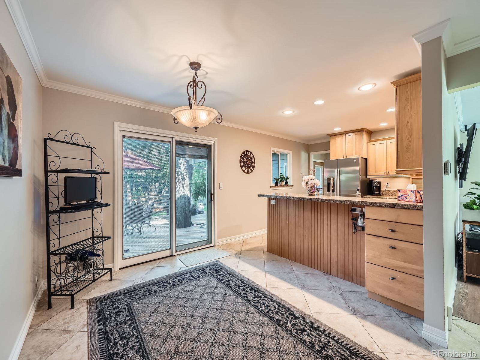 MLS Image #7 for 2609 s dahlia street,denver, Colorado