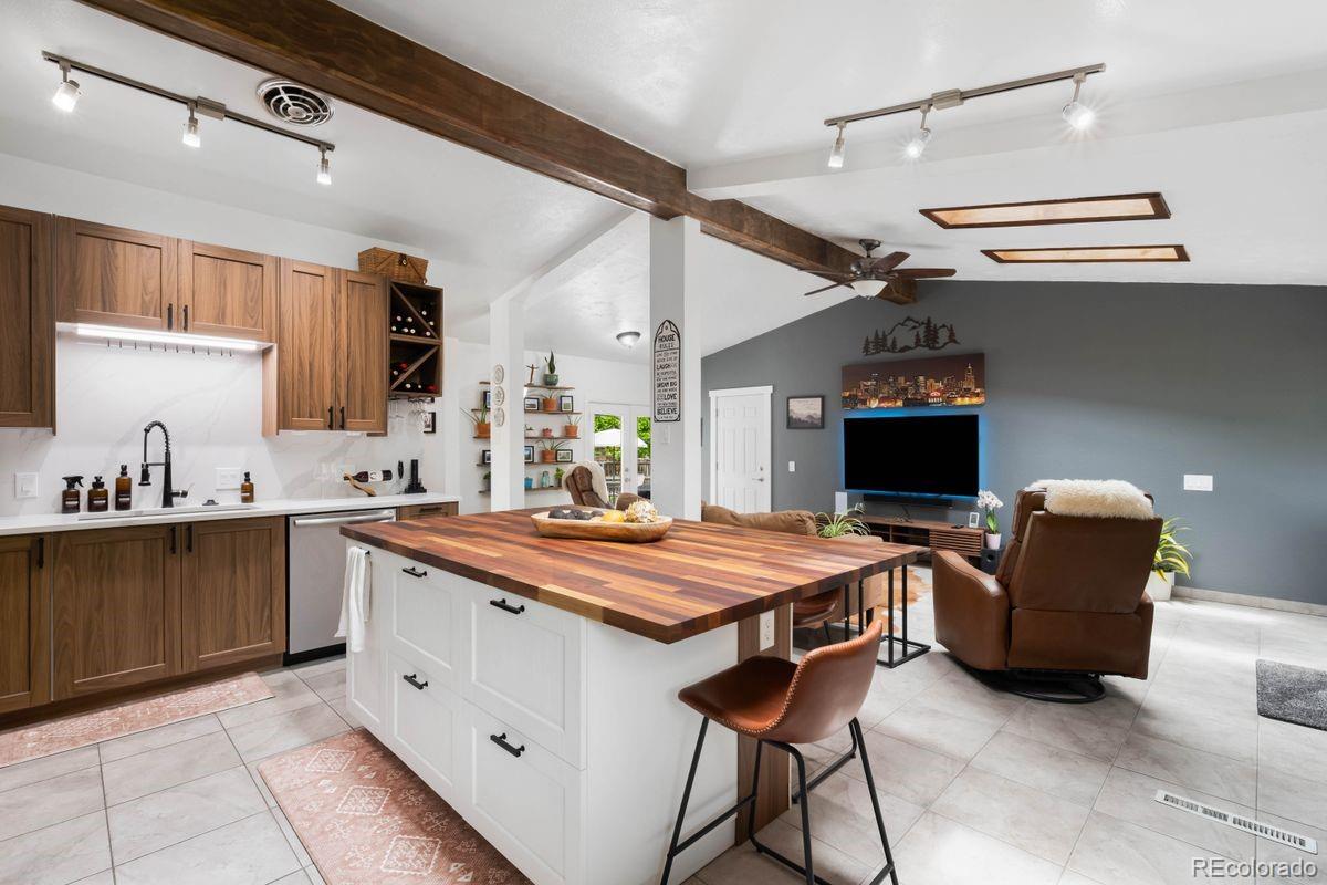 MLS Image #12 for 7695 s sheridan court,littleton, Colorado