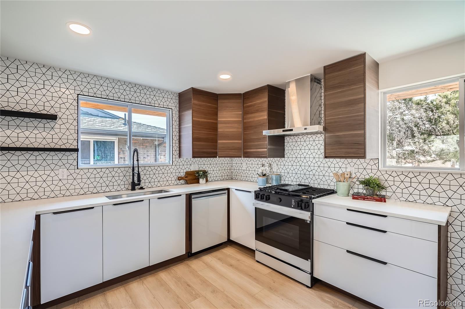 MLS Image #11 for 2065  depew street,edgewater, Colorado