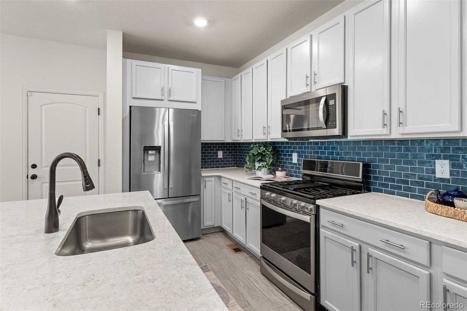 MLS Image #15 for 4343 s nepal court,centennial, Colorado