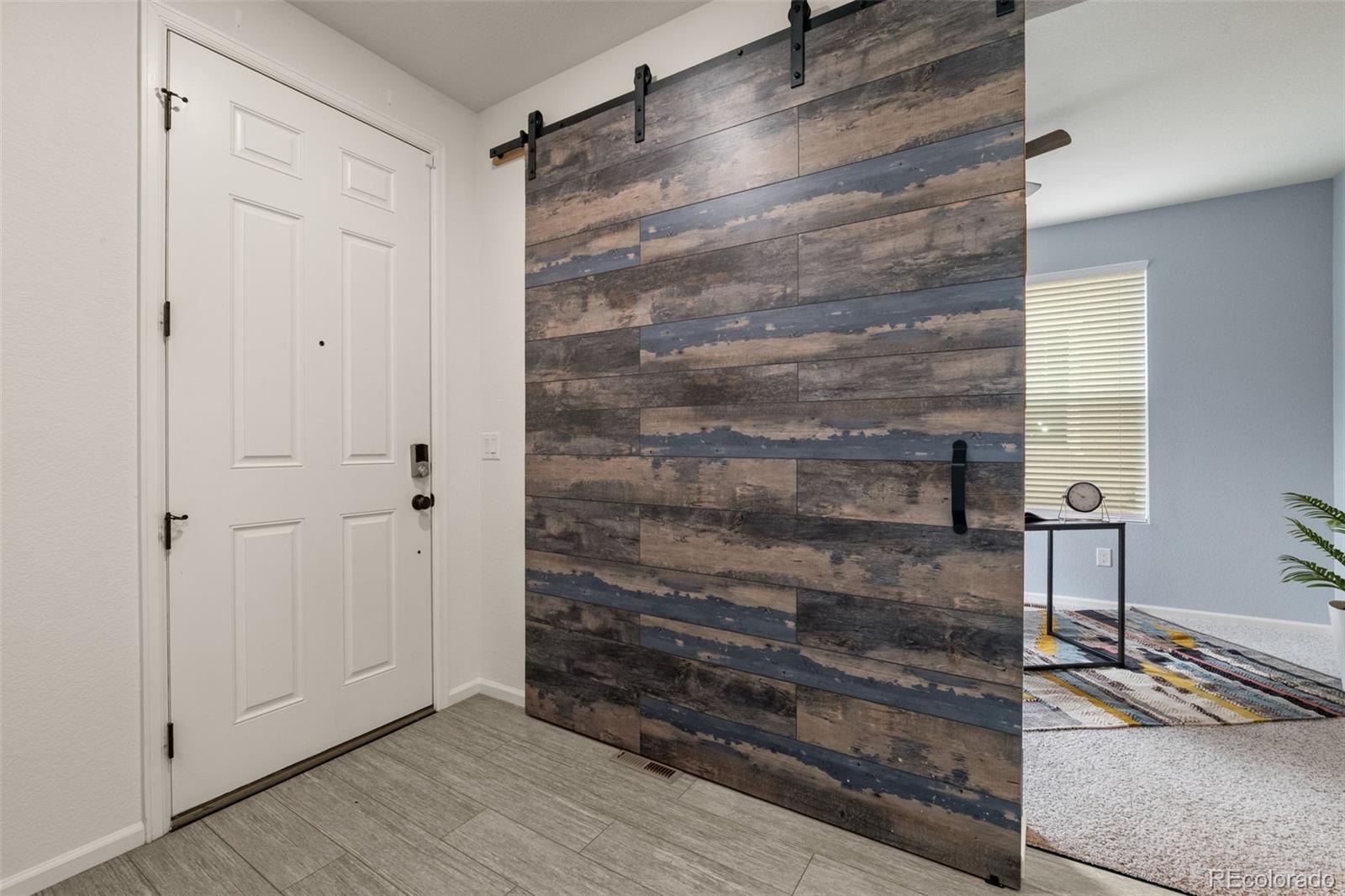 MLS Image #4 for 4343 s nepal court,centennial, Colorado