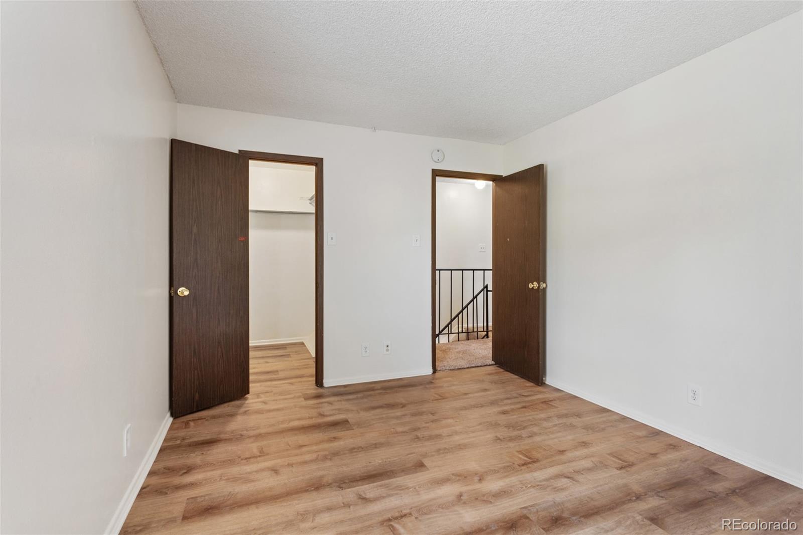 MLS Image #10 for 6650 e arizona avenue,denver, Colorado