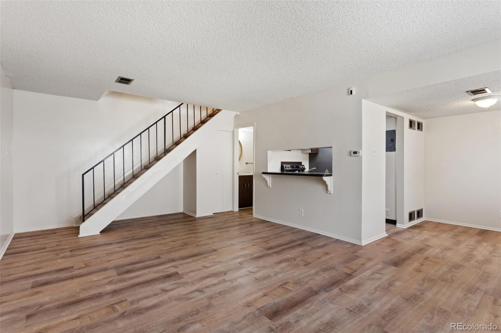 MLS Image #3 for 6650 e arizona avenue,denver, Colorado