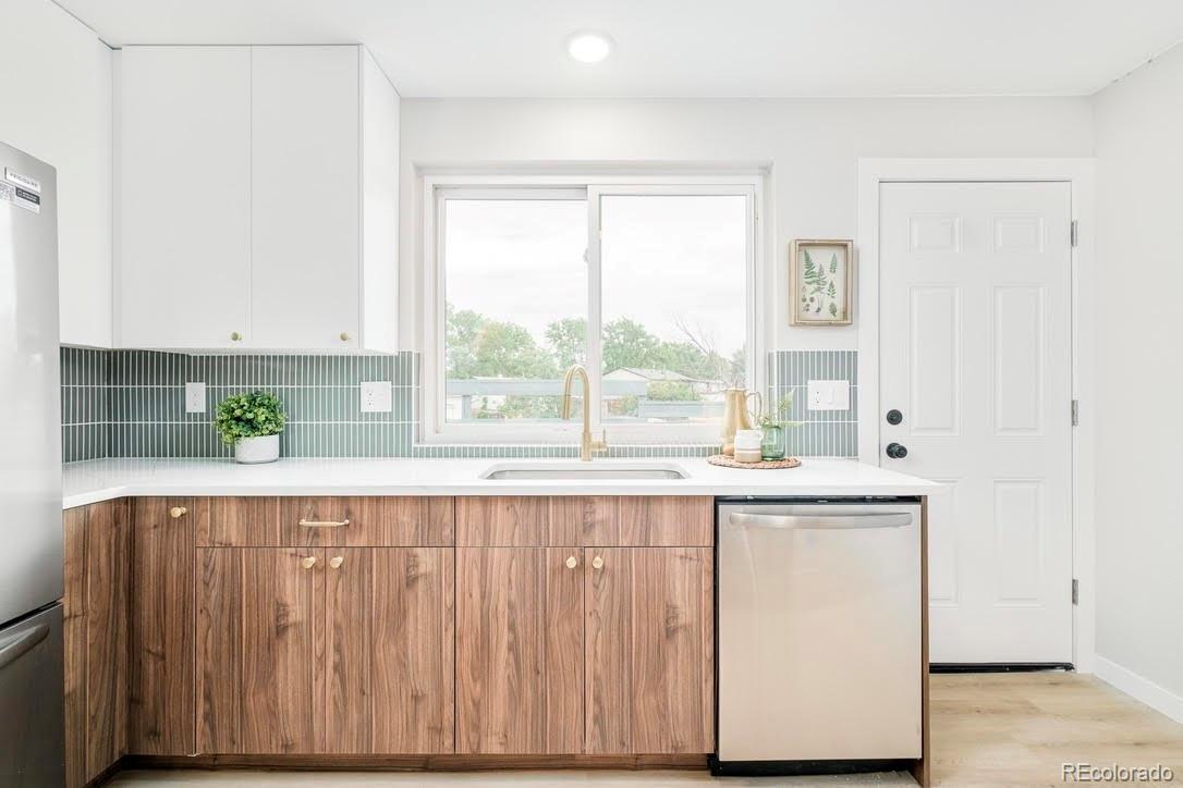 MLS Image #11 for 2988 s hannibal street,aurora, Colorado