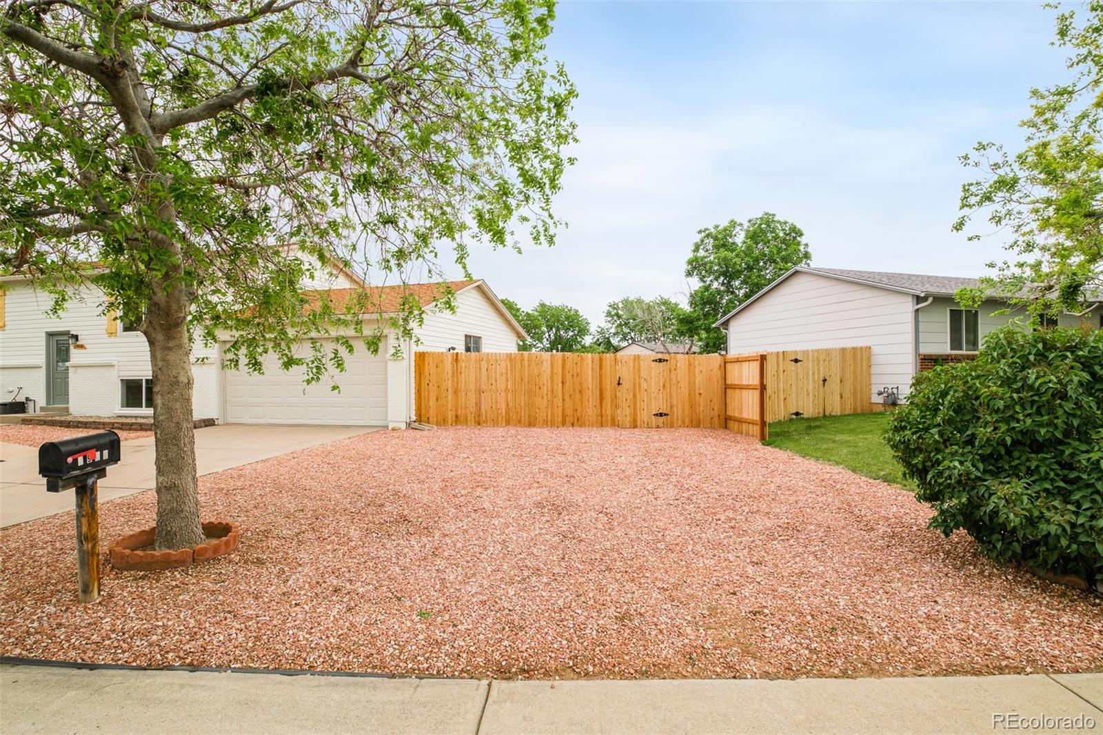 MLS Image #2 for 2988 s hannibal street,aurora, Colorado