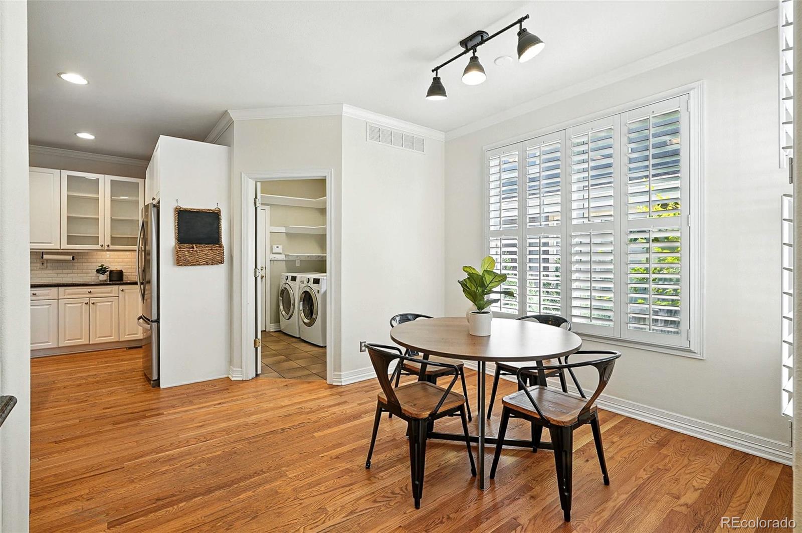 MLS Image #10 for 7527 e severn place,denver, Colorado