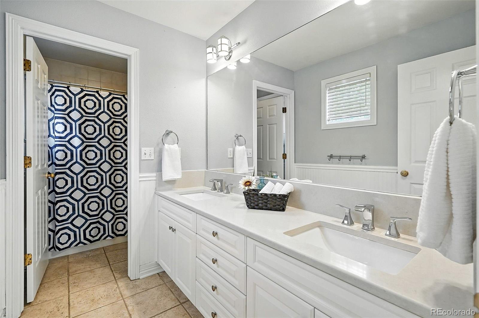 MLS Image #29 for 7527 e severn place,denver, Colorado