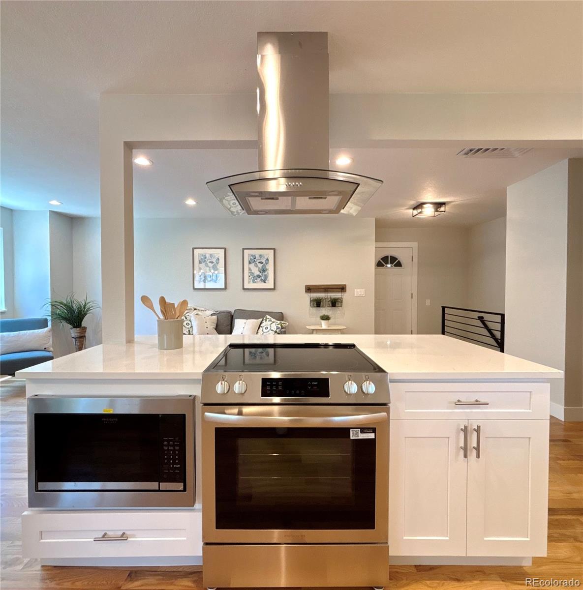 MLS Image #7 for 6484 s datura street,littleton, Colorado