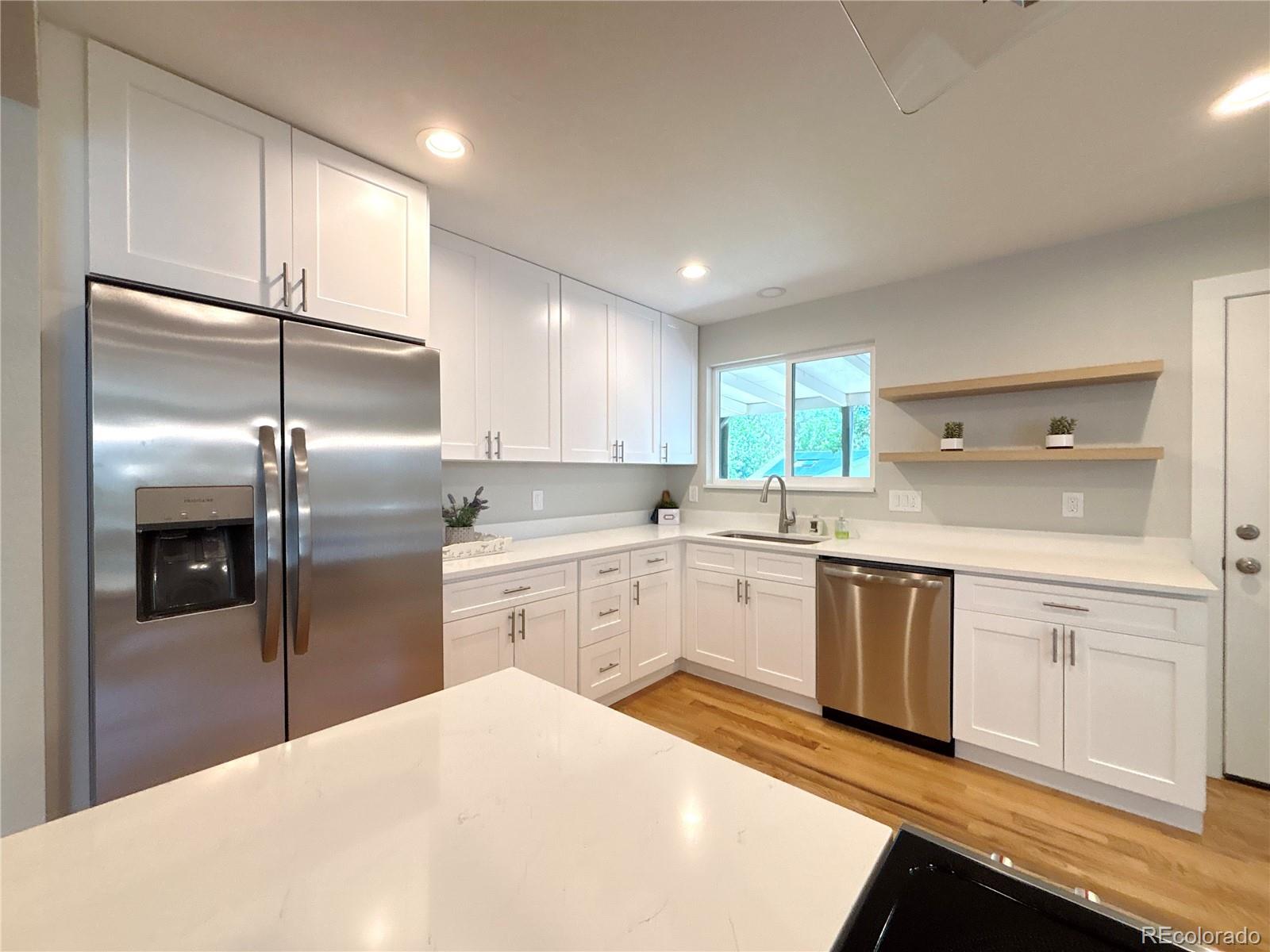 MLS Image #9 for 6484 s datura street,littleton, Colorado