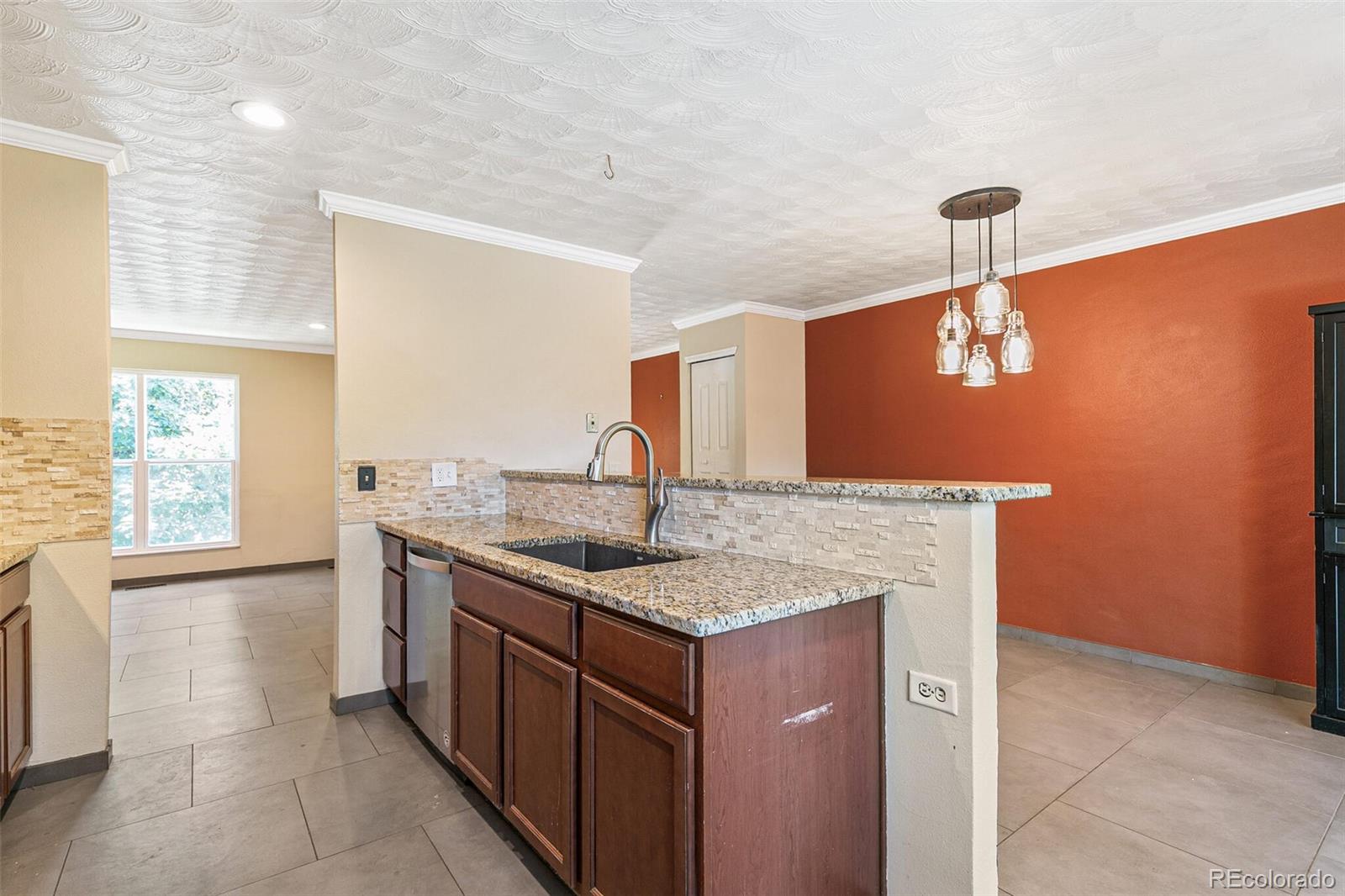 MLS Image #12 for 8539 w duquesne drive,lakewood, Colorado