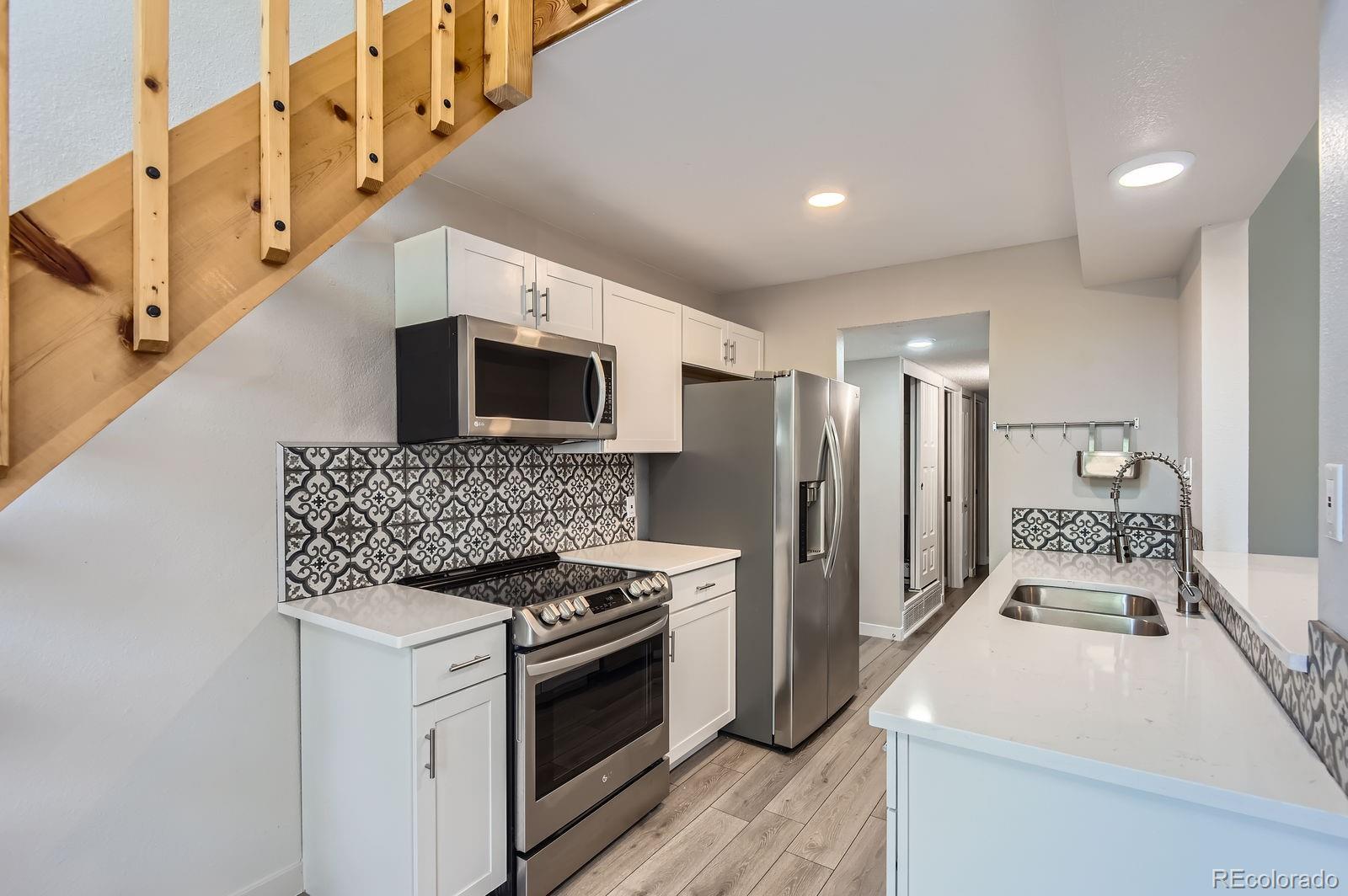 MLS Image #6 for 3539 s fairplay way,aurora, Colorado