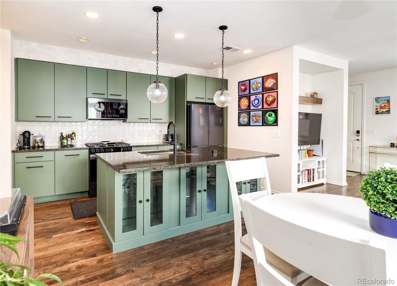 MLS Image #13 for 3412  valentia street,denver, Colorado