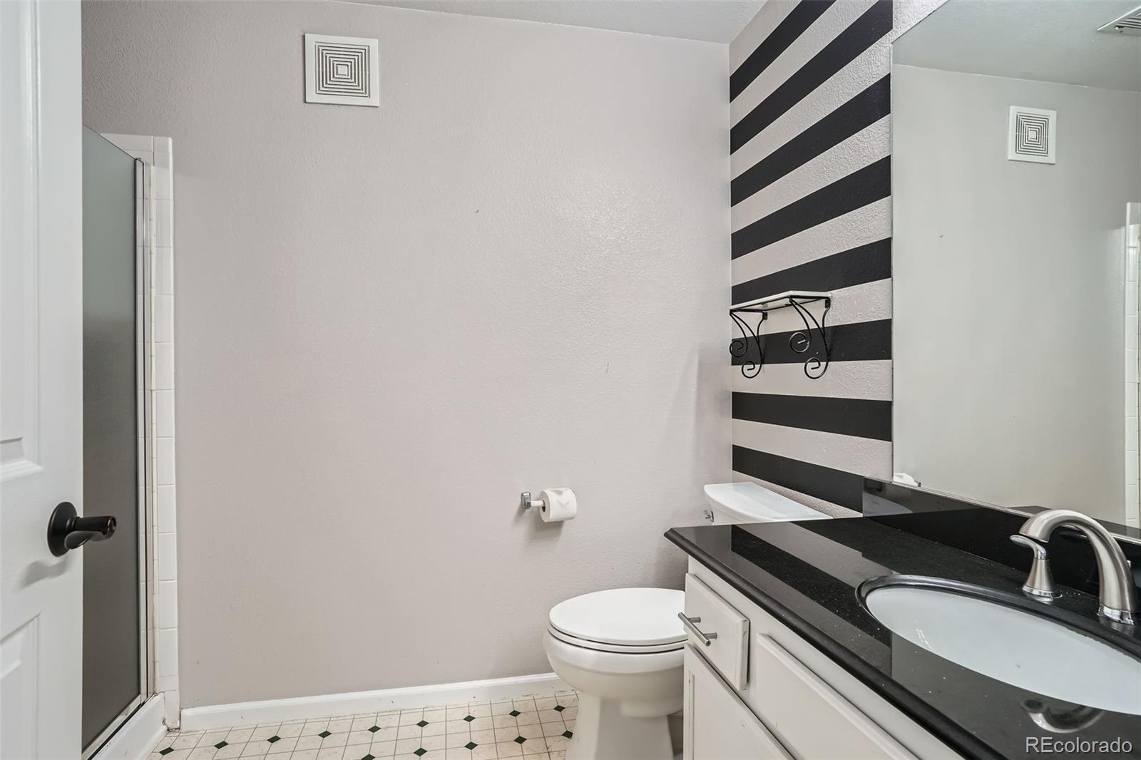 MLS Image #22 for 3252 e 103rd drive,denver, Colorado