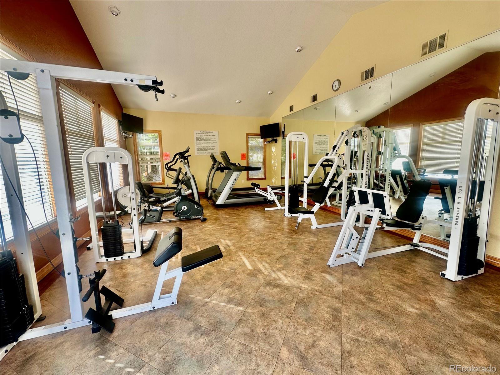MLS Image #32 for 3252 e 103rd drive,denver, Colorado