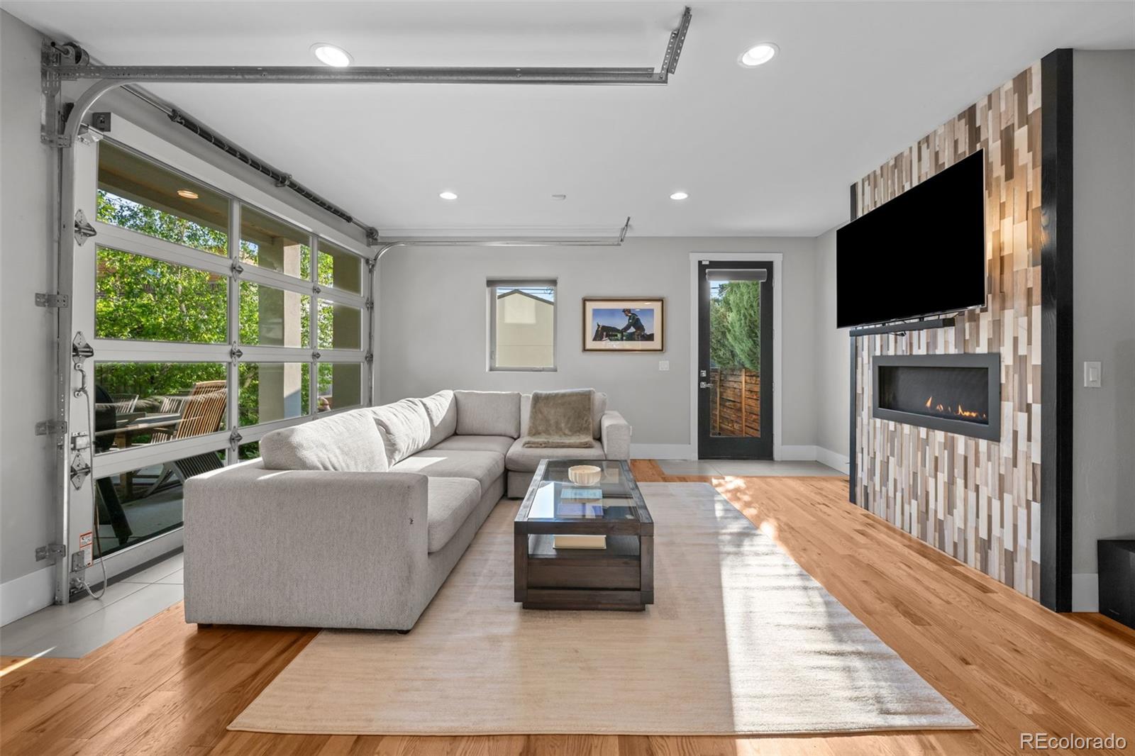 MLS Image #6 for 2523 n humboldt street,denver, Colorado