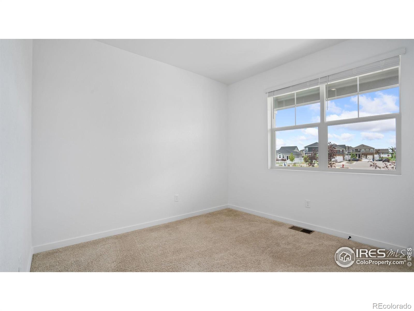 MLS Image #12 for 4709  lynxes way,johnstown, Colorado