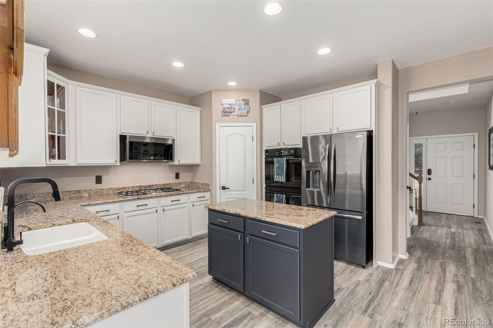 MLS Image #3 for 11725  helena street,commerce city, Colorado