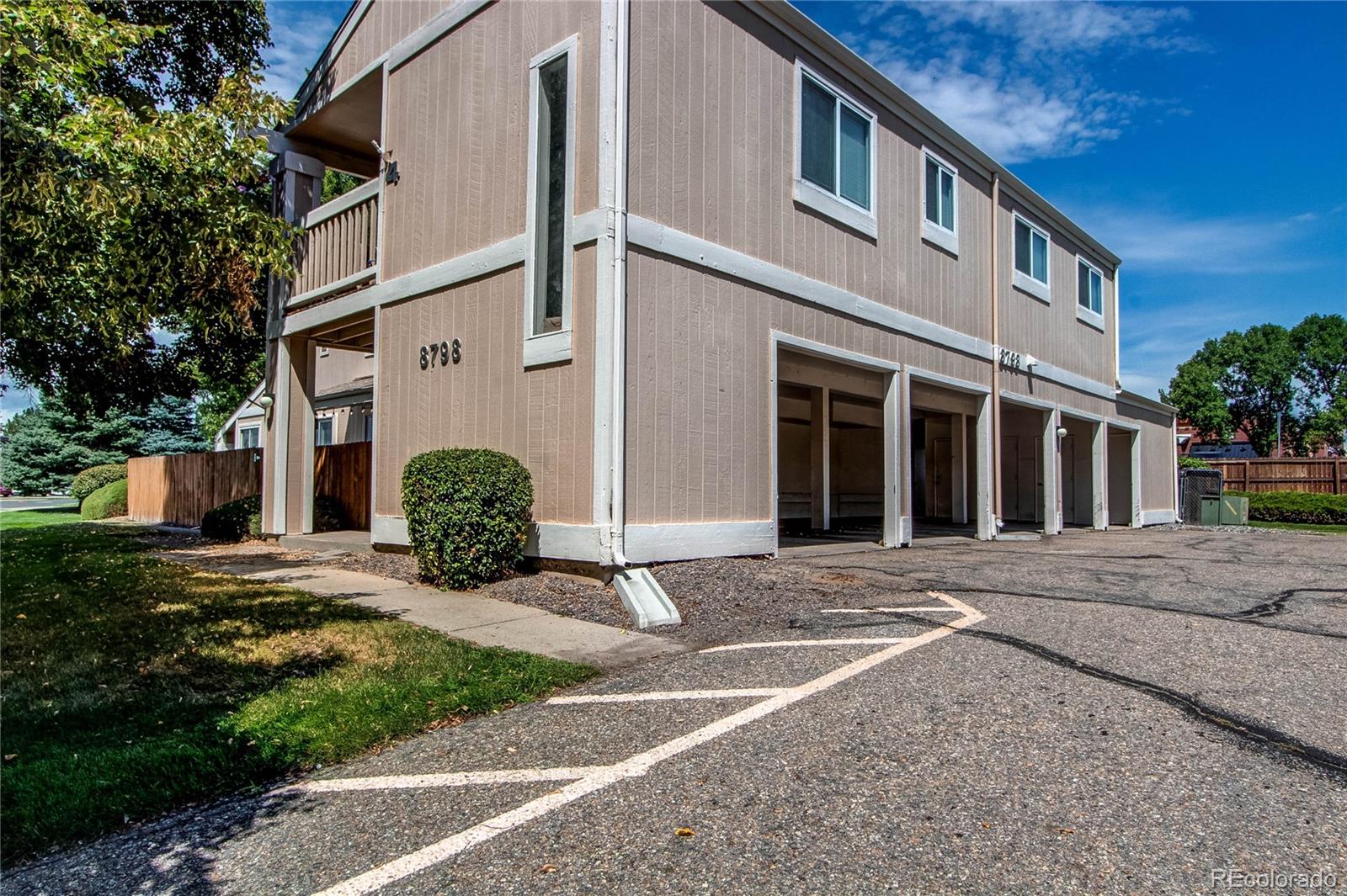 MLS Image #6 for 8798  chase drive,arvada, Colorado