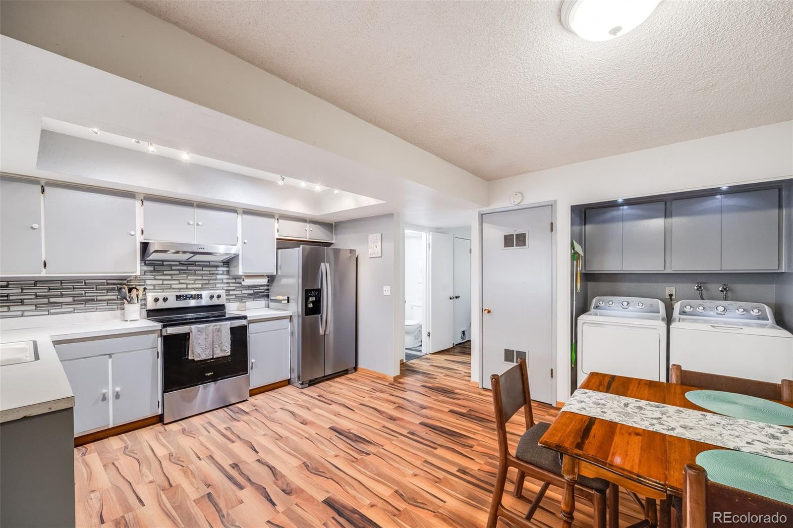 MLS Image #7 for 12956 w virginia avenue,lakewood, Colorado
